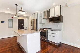 625 Park Rd NW in Washington, DC - Building Photo - Building Photo