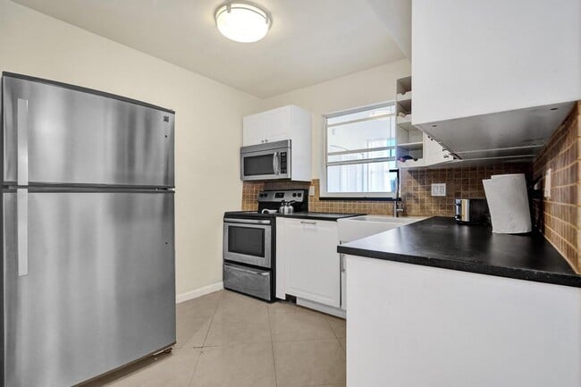 property at 2017 S Ocean Dr