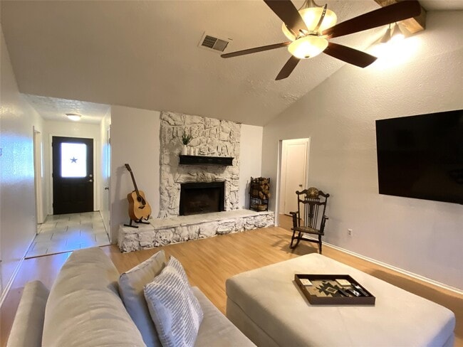 property at 9810 Shell Rock Rd