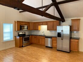 114 S 6th St, Unit Apt. A in Emmaus, PA - Building Photo