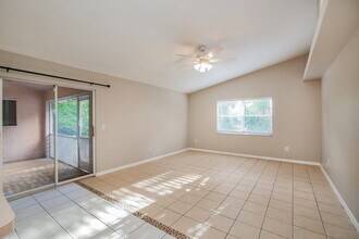 710 Fullerton Ave S in Lehigh Acres, FL - Building Photo - Building Photo