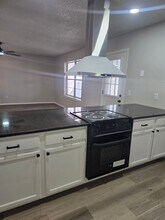 1609 NE 4th St in Moore, OK - Building Photo - Building Photo