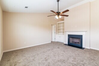 202 Comet Ct in Dallas, GA - Building Photo - Building Photo