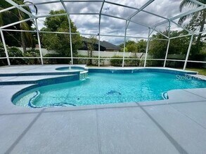 806 Winder Oaks Dr in Gotha, FL - Building Photo - Building Photo