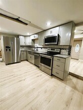 2310 21st St S in St. Petersburg, FL - Building Photo - Building Photo