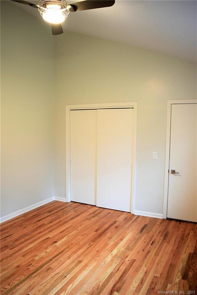10 Paper Mill Rd in Killingworth, CT - Building Photo - Building Photo