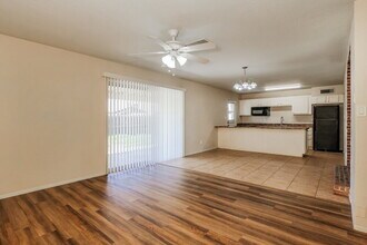 8037 E Oak St in Scottsdale, AZ - Building Photo - Building Photo