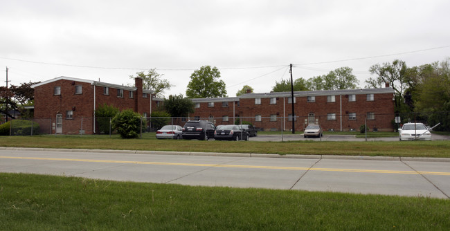 Coolidge Terrace in Oak Park, MI - Building Photo - Building Photo