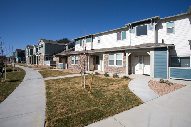 Enclave Vista Ridge in Erie, CO - Building Photo - Interior Photo