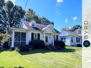 1715 Elmsmere Ave in Richmond, VA - Foto de edificio - Building Photo
