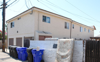 4511 Oregon St in San Diego, CA - Building Photo - Building Photo