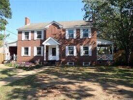 301 N Capitol Pkwy in Montgomery, AL - Building Photo