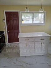 953 Terrace Blvd in Ewing Township, NJ - Building Photo - Building Photo