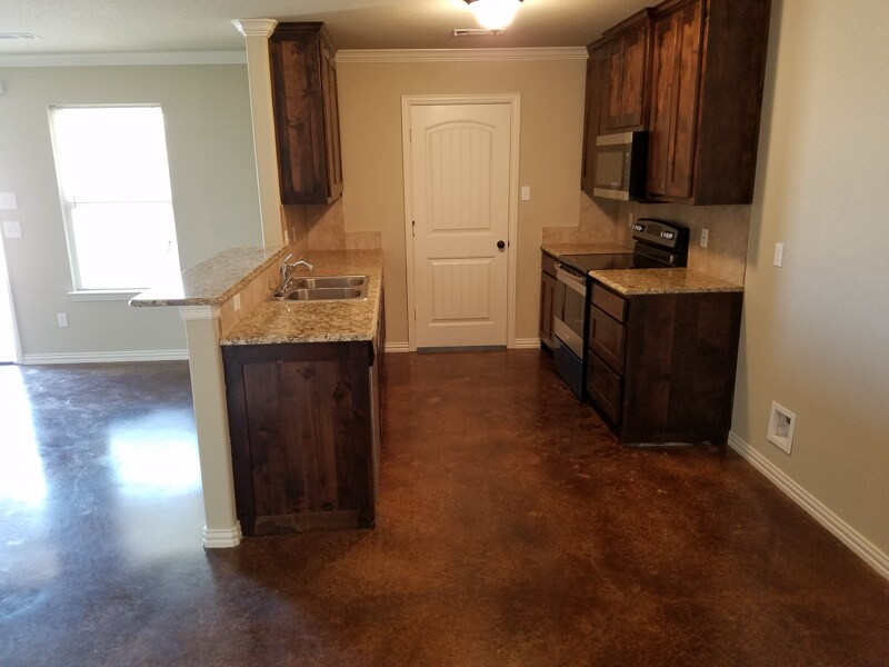 129 Crossfire Ct in Weatherford, TX - Foto de edificio