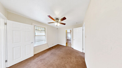 1813 Sherman in Alameda, CA - Building Photo - Interior Photo