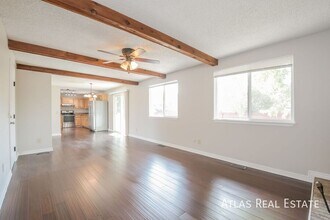 16502 E Kansas Dr in Aurora, CO - Building Photo - Building Photo