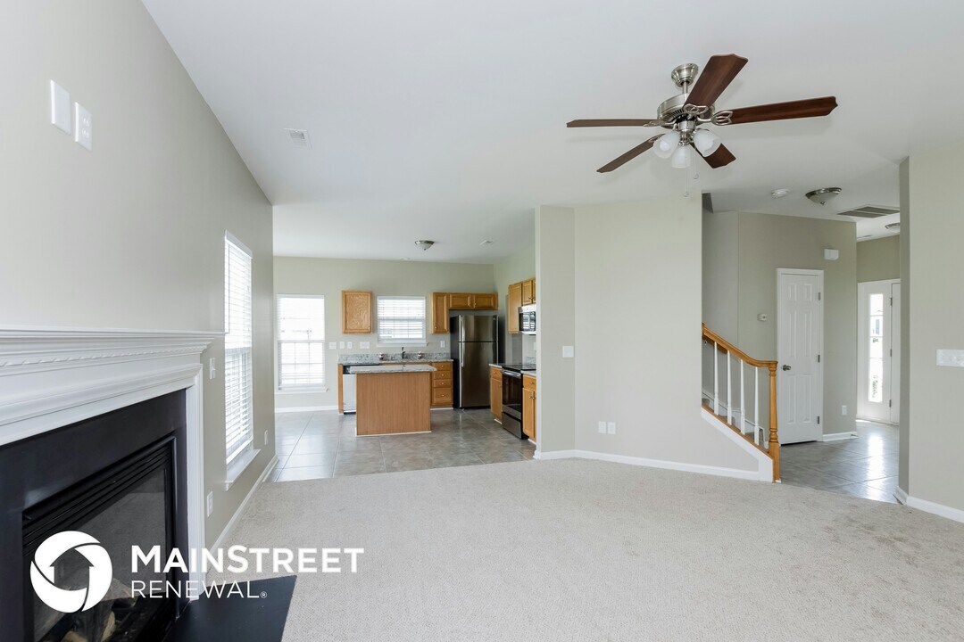 3428 Stoney Garden Dr in Charlotte, NC - Building Photo