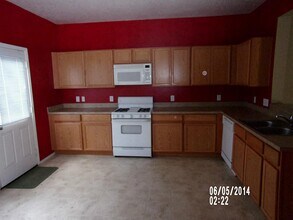 23823 Single Oak St in Spring, TX - Building Photo - Building Photo