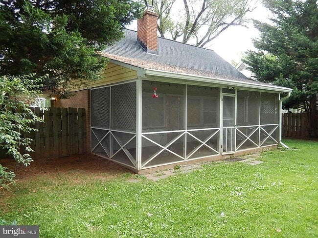 1812 Belvedere Blvd in Silver Spring, MD - Building Photo - Building Photo