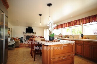 6 Deer Forest Dr in Monterey, CA - Building Photo - Building Photo