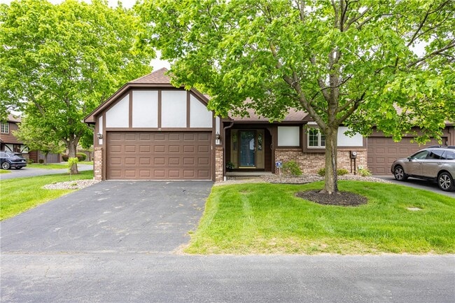property at 30 Cambridge Ct