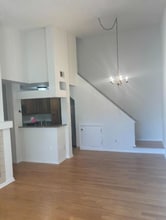 46 Wescott Rd in Bedminster, NJ - Building Photo - Building Photo