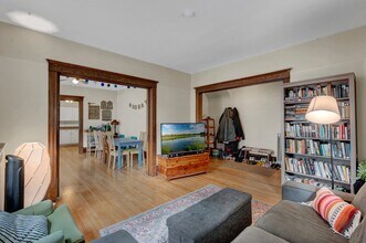 3206 S 15th Ave, Unit #1 in Minneapolis, MN - Building Photo - Building Photo