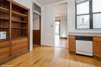 2150 N Halsted St in Chicago, IL - Building Photo - Building Photo