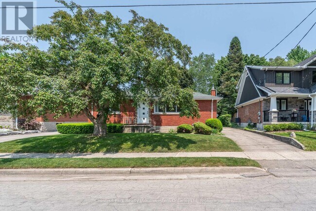 59 Clive Ave in Guelph, ON - Building Photo - Building Photo