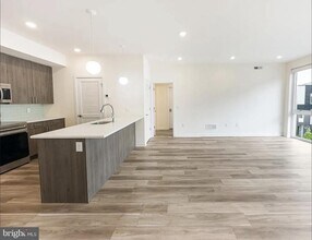 1600 Germantown Ave in Philadelphia, PA - Foto de edificio - Building Photo