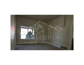 7762 Oak St in Midvale, UT - Building Photo - Building Photo