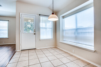 612 Arrowood Pl in Round Rock, TX - Foto de edificio - Building Photo