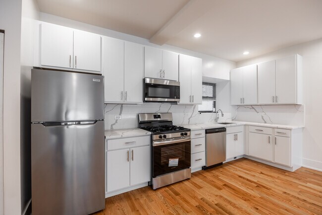 652 W Gordon Ter, Unit A