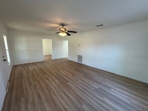 2908 W 10th in Plainview, TX - Building Photo - Building Photo