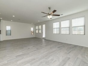 9113 Garnet Dr in Austin, TX - Building Photo - Building Photo