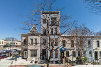 611 2nd St NE in Washington, DC - Building Photo - Building Photo