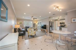 217 Bobolink Way-Unit -217B in Naples, FL - Foto de edificio - Building Photo