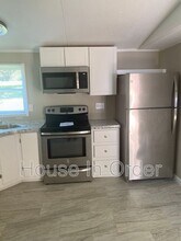 6 Twin Oaks Dr in Asheville, NC - Building Photo - Building Photo
