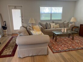 146 Seville H in Delray Beach, FL - Building Photo