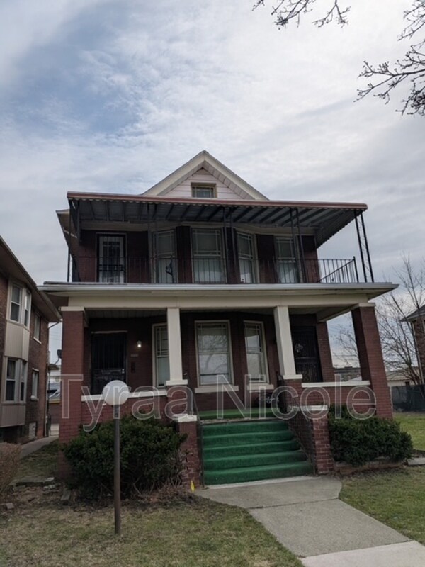 property at 4015 Whitney St