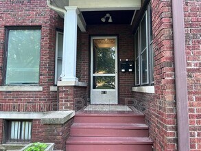 811 S State St in Springfield, IL - Building Photo - Building Photo