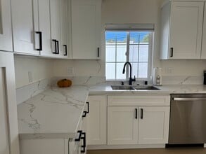 8980 Oswego St in Los Angeles, CA - Building Photo - Building Photo