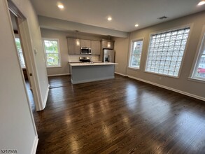 109 Wanaque Ave in Pompton Lakes, NJ - Building Photo - Building Photo