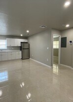 11430 Kimble Dr in Ft. Myers, FL - Building Photo