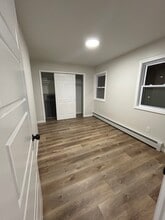 258 Claywood Dr in Brentwood, NY - Building Photo - Building Photo