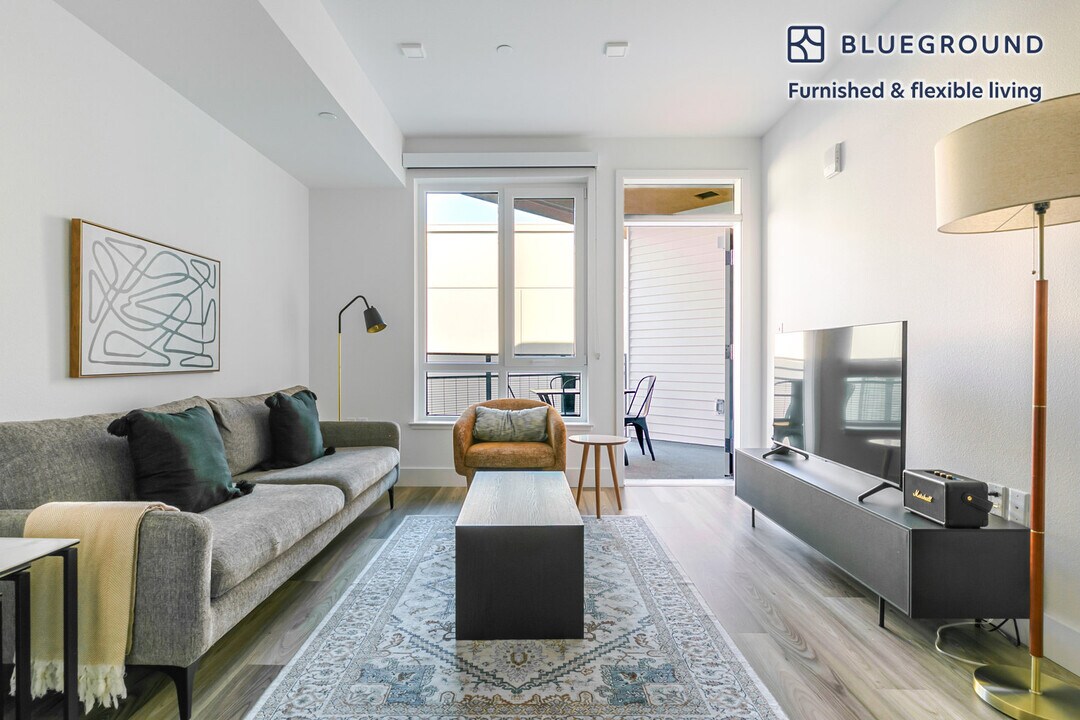 85 Cleaveland Rd, Unit FL3-ID2109 in Pleasant Hill, CA - Foto de edificio