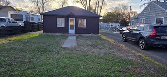 221 Elm St in Twin Falls, ID - Building Photo