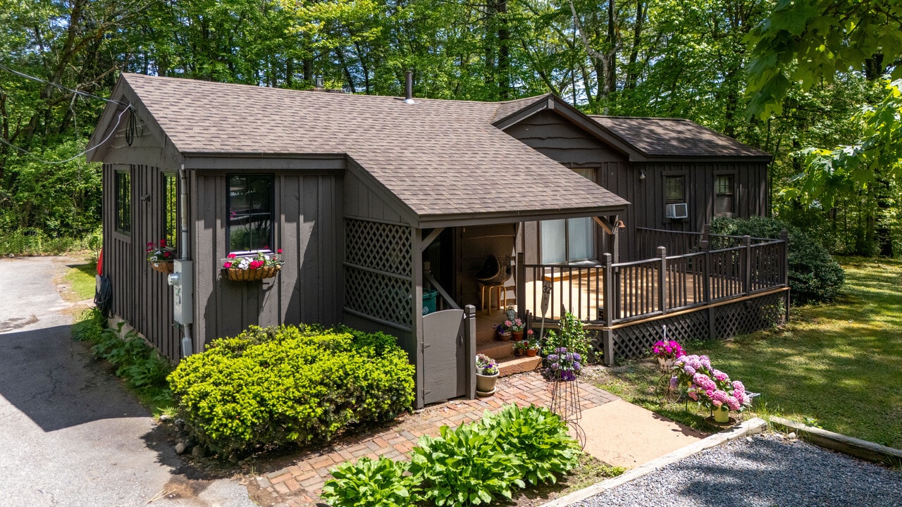 32 Fern St in Concord, MA - Foto de edificio
