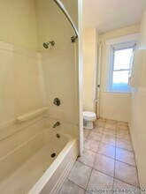 364 Riverway in Boston, MA - Building Photo - Building Photo