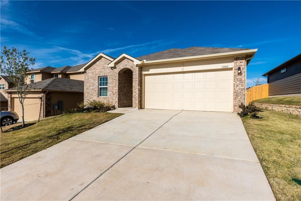 7200 Ranchito Dr in Austin, TX - Building Photo